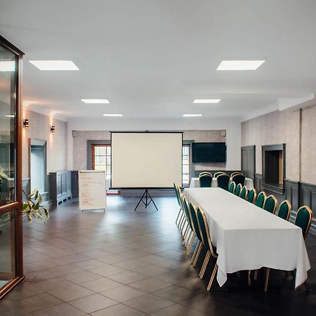 Hotel Colnus Kolno  Zewnętrze zdjęcie