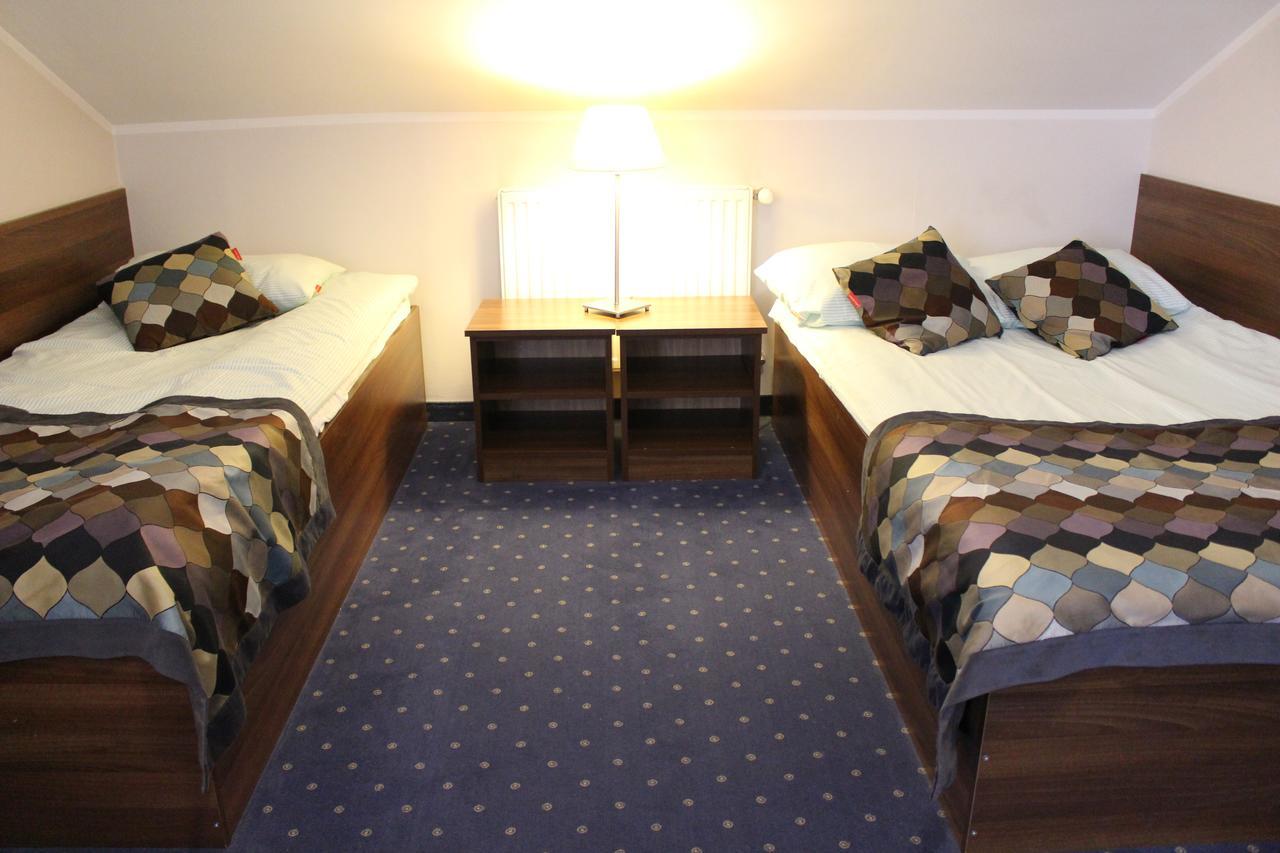 Hotel Colnus Kolno  Zewnętrze zdjęcie